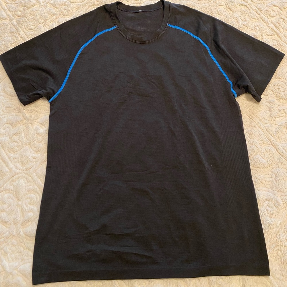 🍋 Lululemon Drysense Training Shirt Sz L EUC 🍋